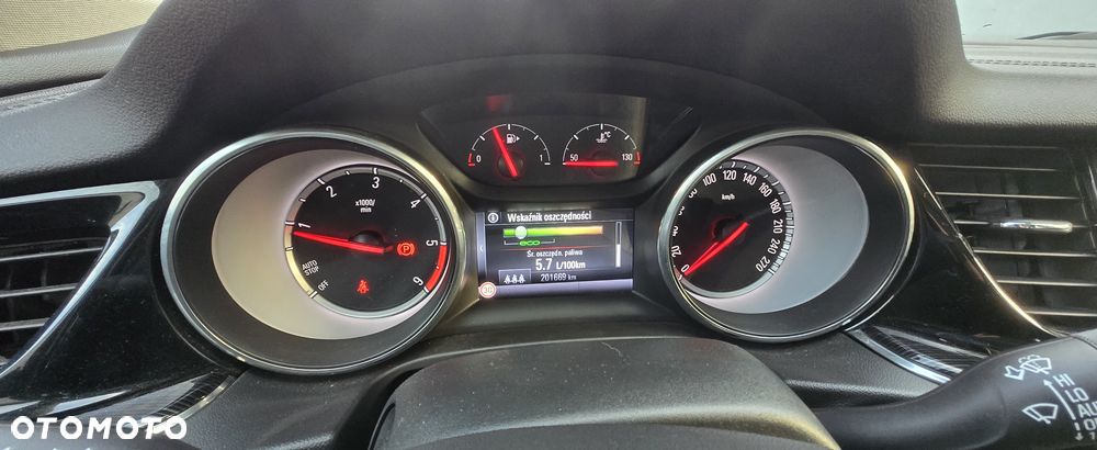Opel Insignia 1.6 CDTI Innovation S&S - 9