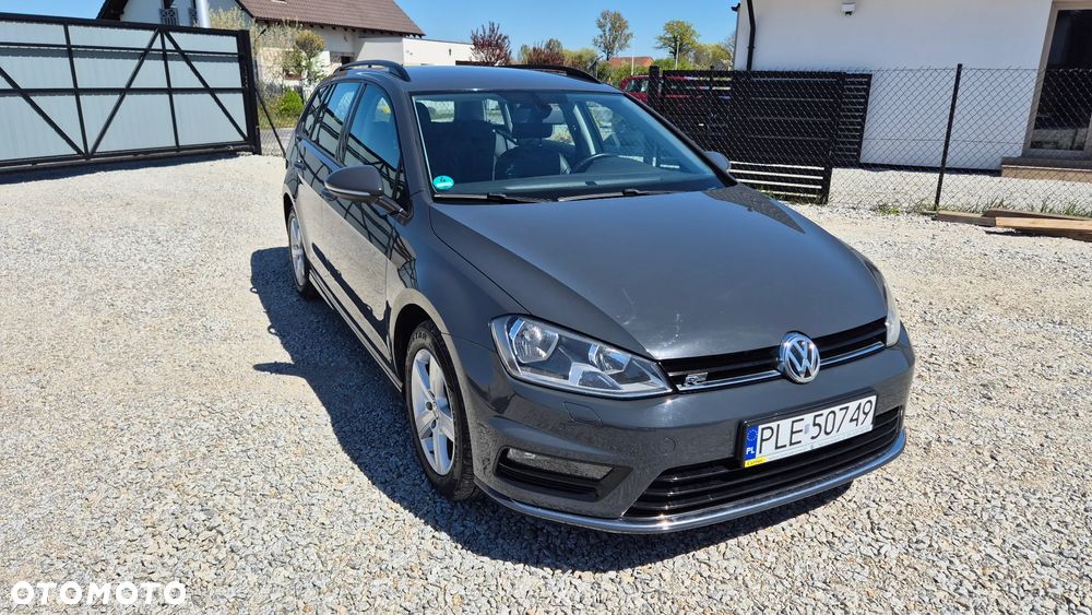 Volkswagen Golf - 23
