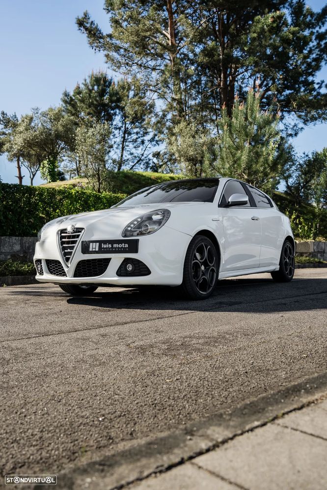 Alfa Romeo Giulietta 2.0 JTDM Distinctive - 5