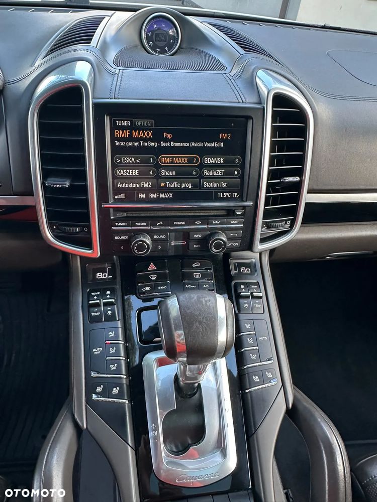 Porsche Cayenne Diesel Platinum Edition - 25