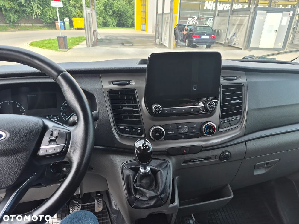 Ford Transit - 10