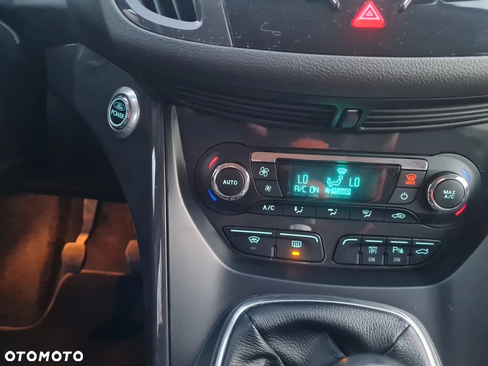 Ford Kuga 2.0 TDCi Titanium - 27