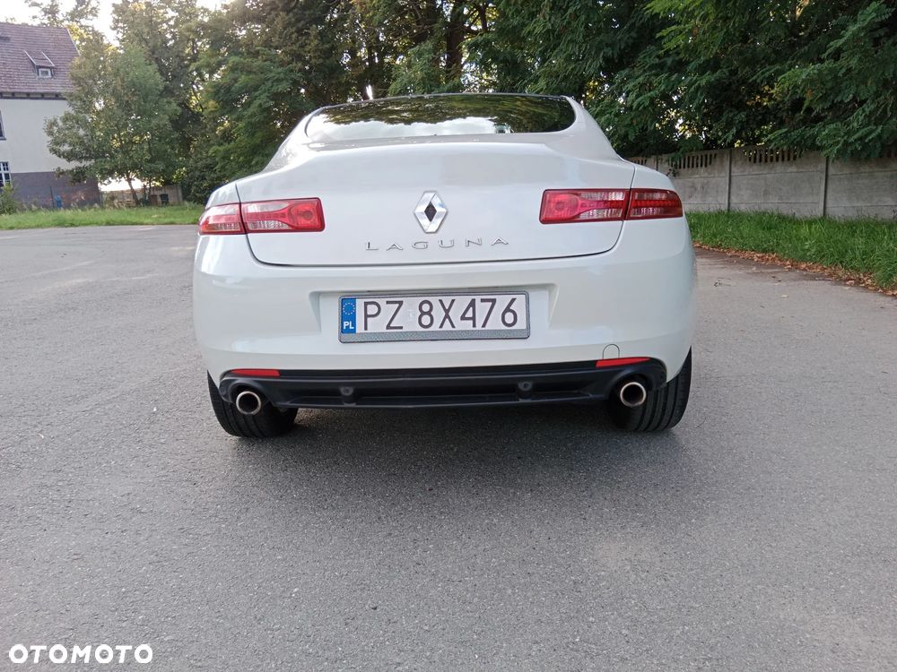 Renault Laguna 2.0 dCi Monaco GP2 - 16
