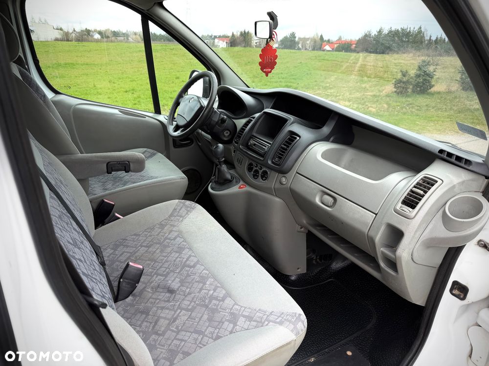 Renault Trafic - 7
