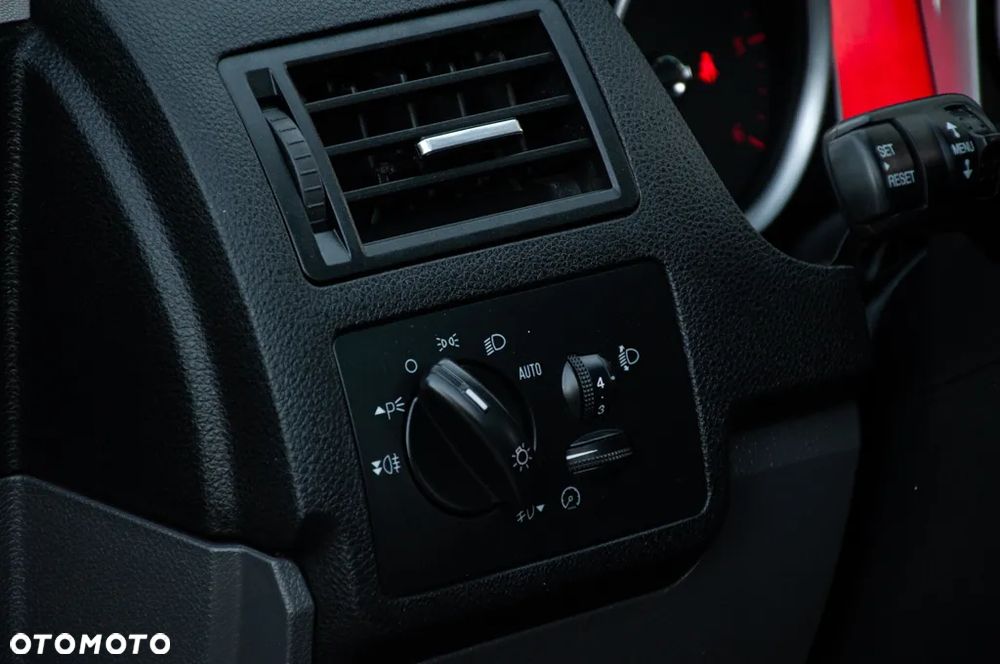 Ford Kuga 2.0 TDCi 4WD Titanium Plus - 38