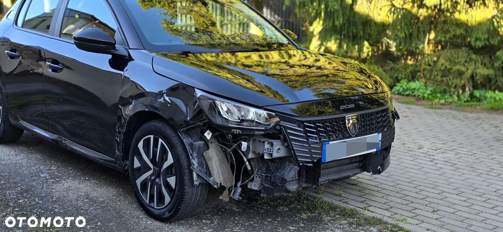 Peugeot 208 - 7