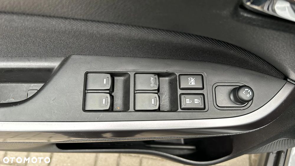 Suzuki Vitara 1.4 Boosterjet SHVS Premium 4WD - 19