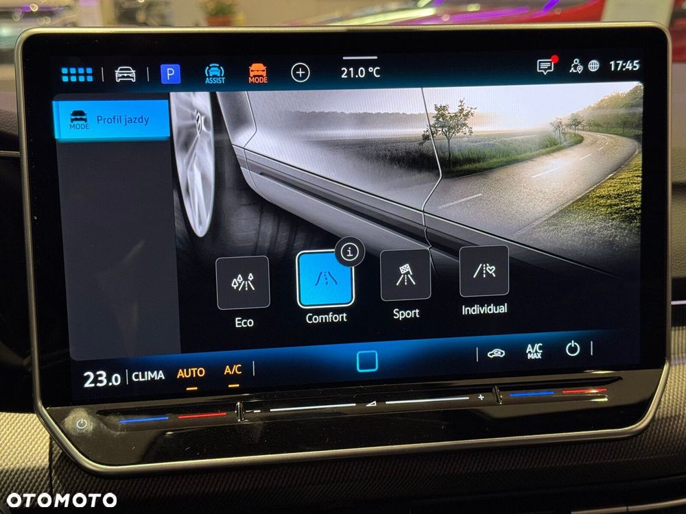 Volkswagen Golf - 18