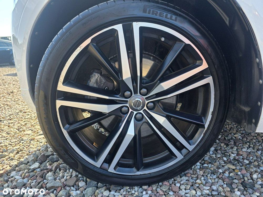 Volvo XC 60 D4 SCR AWD R-Design - 16