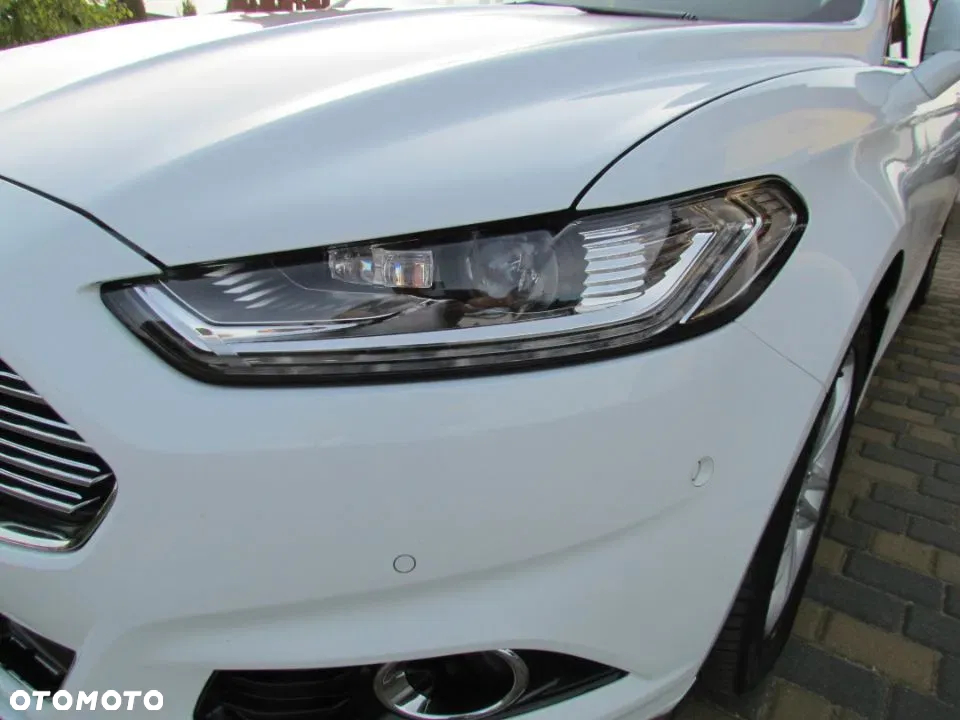 Ford Mondeo Turnier 2.0 TDCi Start-Stopp Titanium - 32