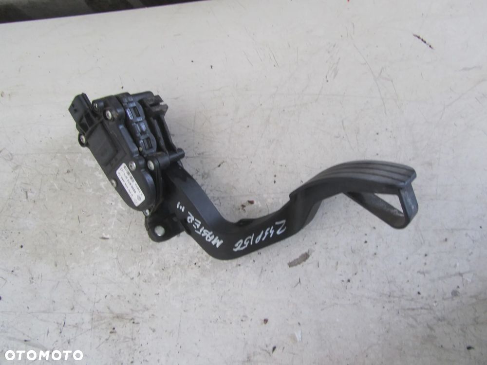 renault master III -movano b potencjometr pedał gazu 8200672371