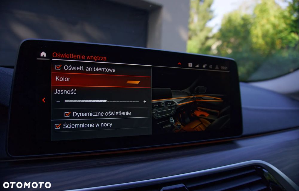BMW Seria 5 530i xDrive mHEV Luxury Line - 30