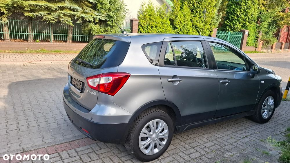 Suzuki SX4 S-Cross 1.0 T Comfort - 5