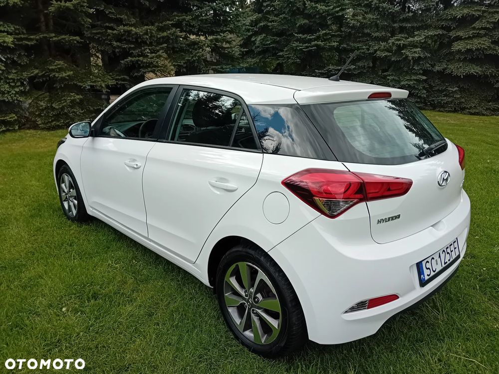 Hyundai i20 1.2 Select - 13