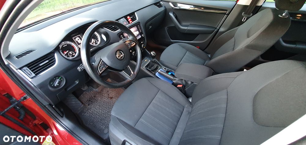 Skoda Octavia 1.4 TSI Ambition - 17