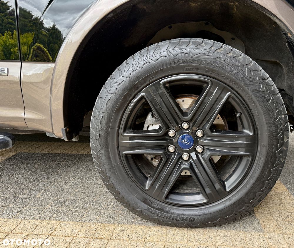Ford F150 - 8