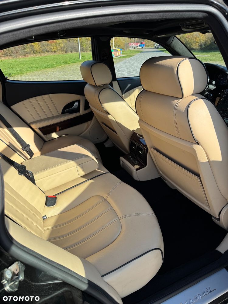 Maserati Quattroporte S - 13