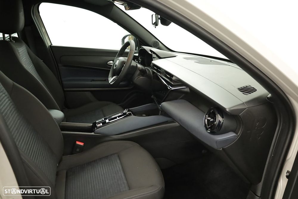 Alfa Romeo Junior Elletrica 50 kWh - 21