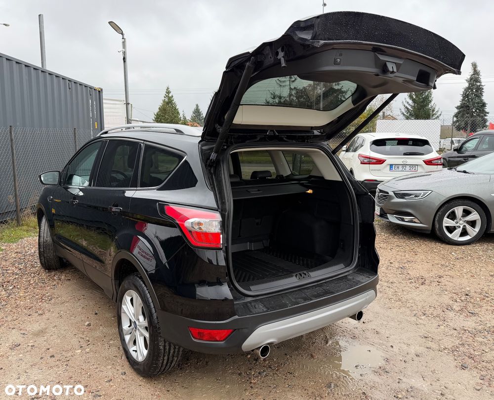Ford Kuga - 34
