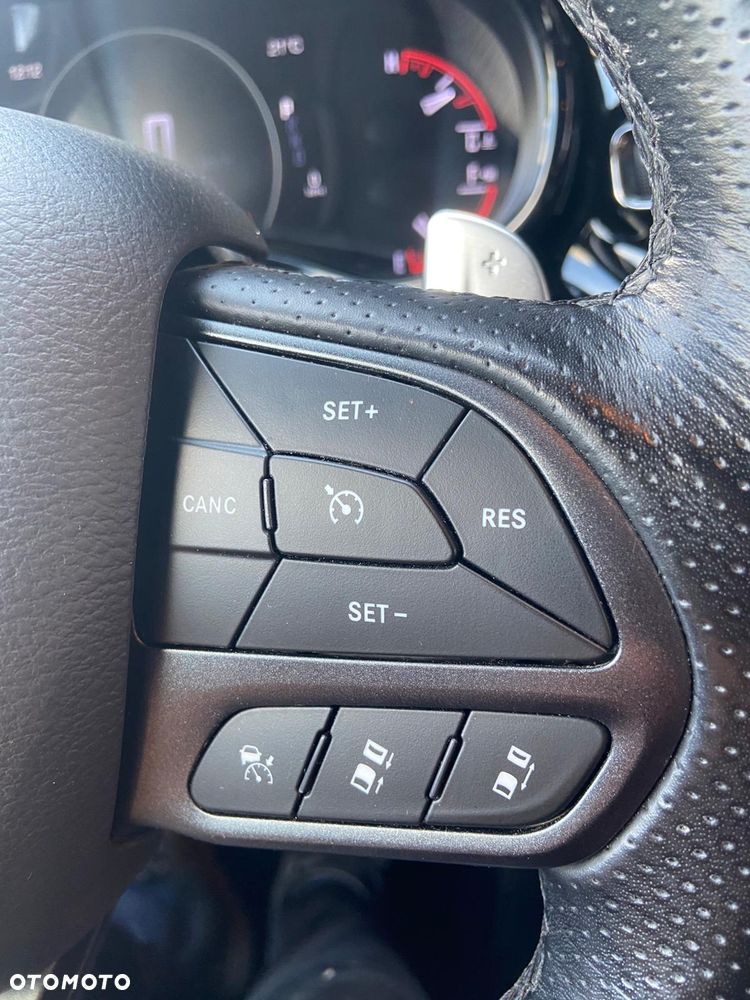Dodge Durango 5.7 R/T - 28