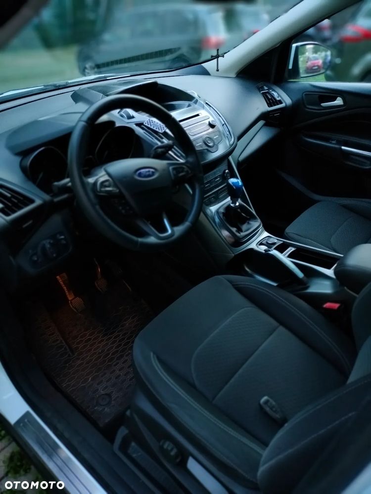 Ford Kuga 1.5 EcoBlue FWD Titanium - 36