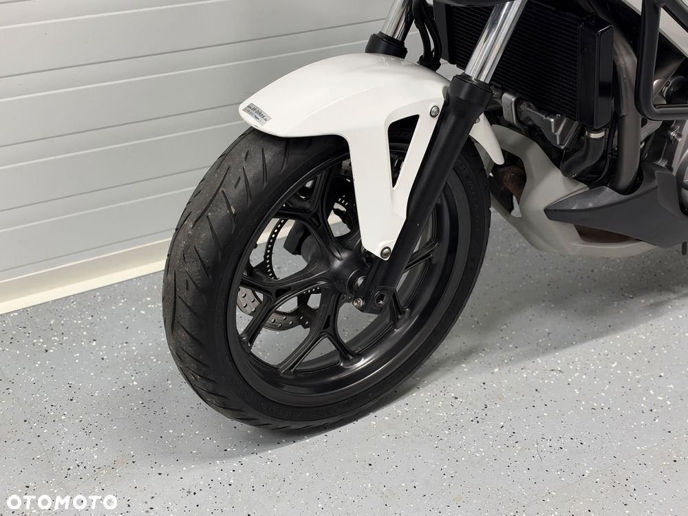 Honda NC - 27