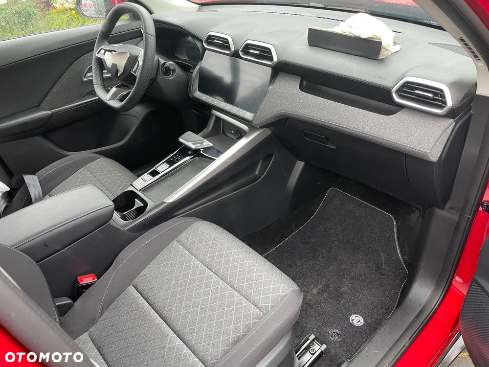 MG ZS Hybrid+ Luxury - 7