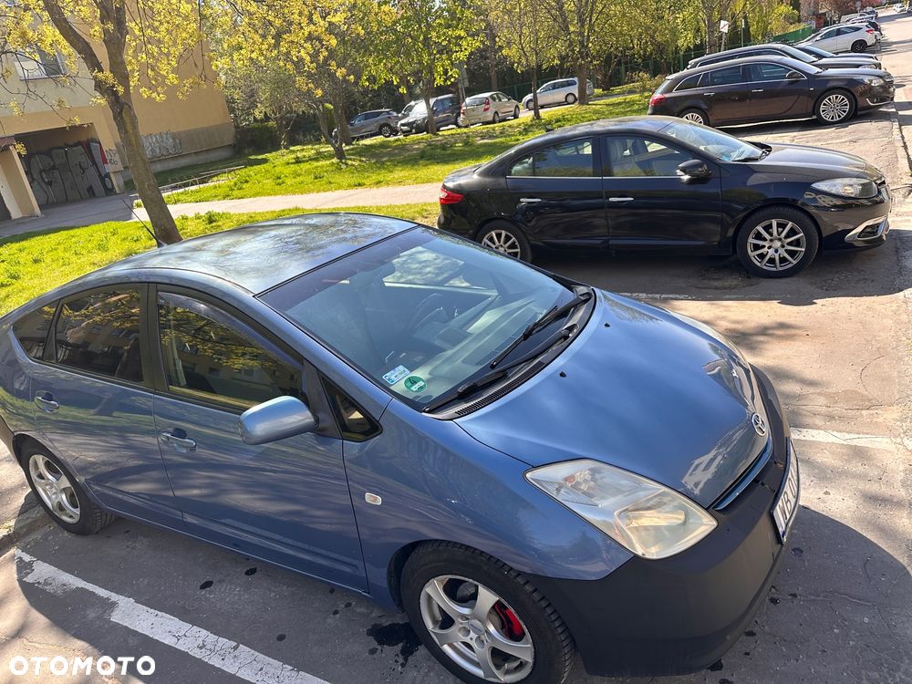 Toyota Prius 1.5 VVT-i Sol - 5