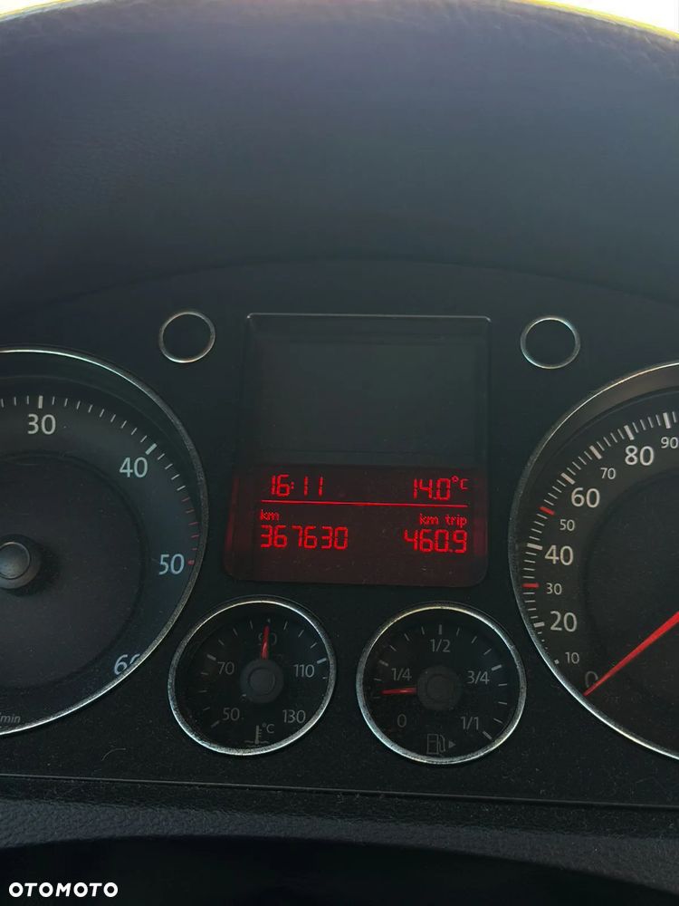 Volkswagen Passat 1.9 TDI Comfortline - 9