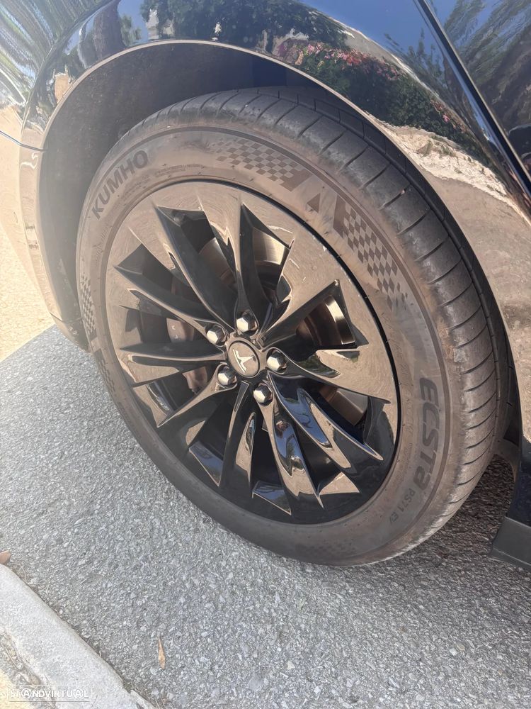 Tesla Model S 85 - 18