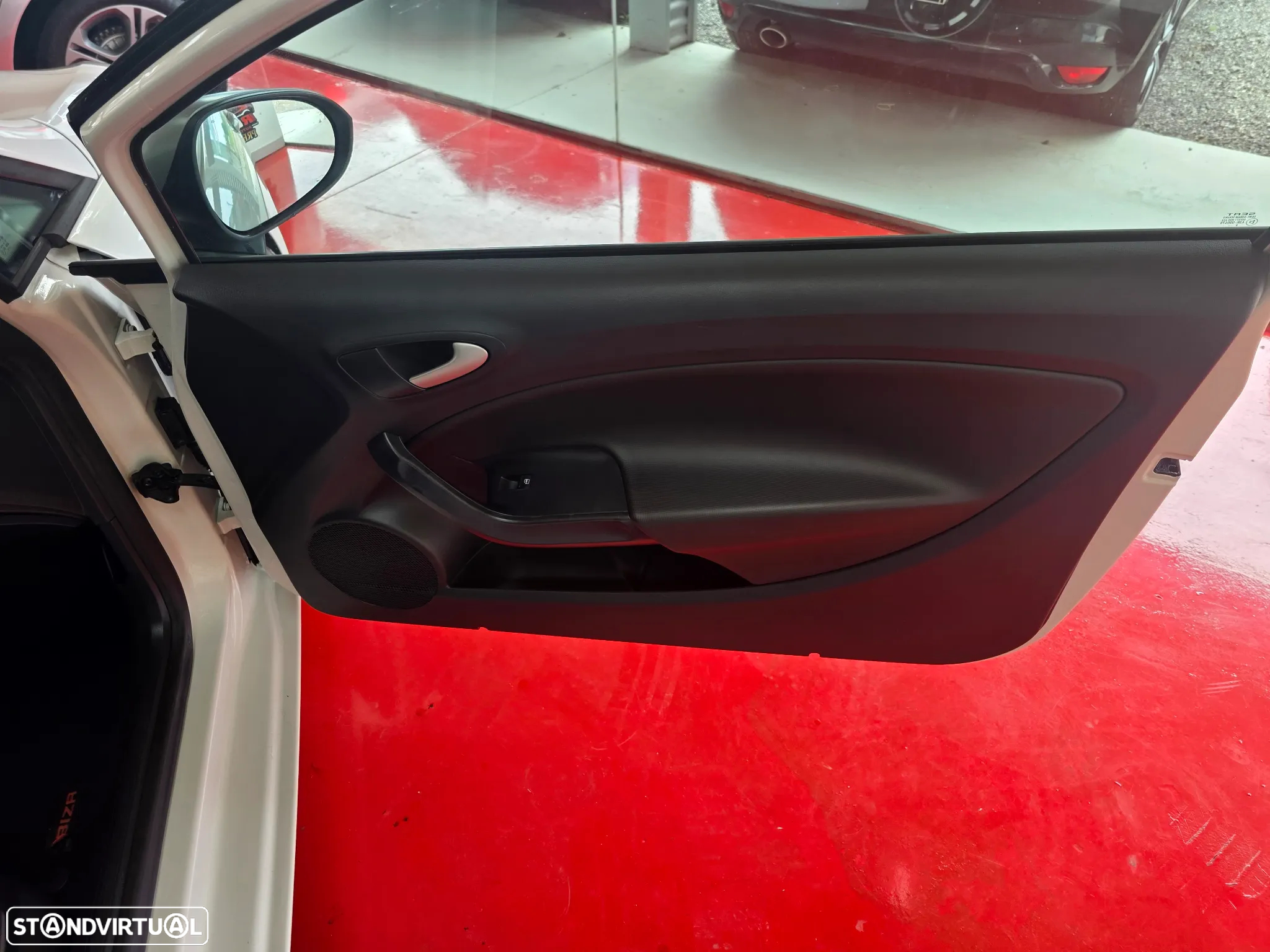 SEAT Ibiza SC 2.0 TDi FR - 30