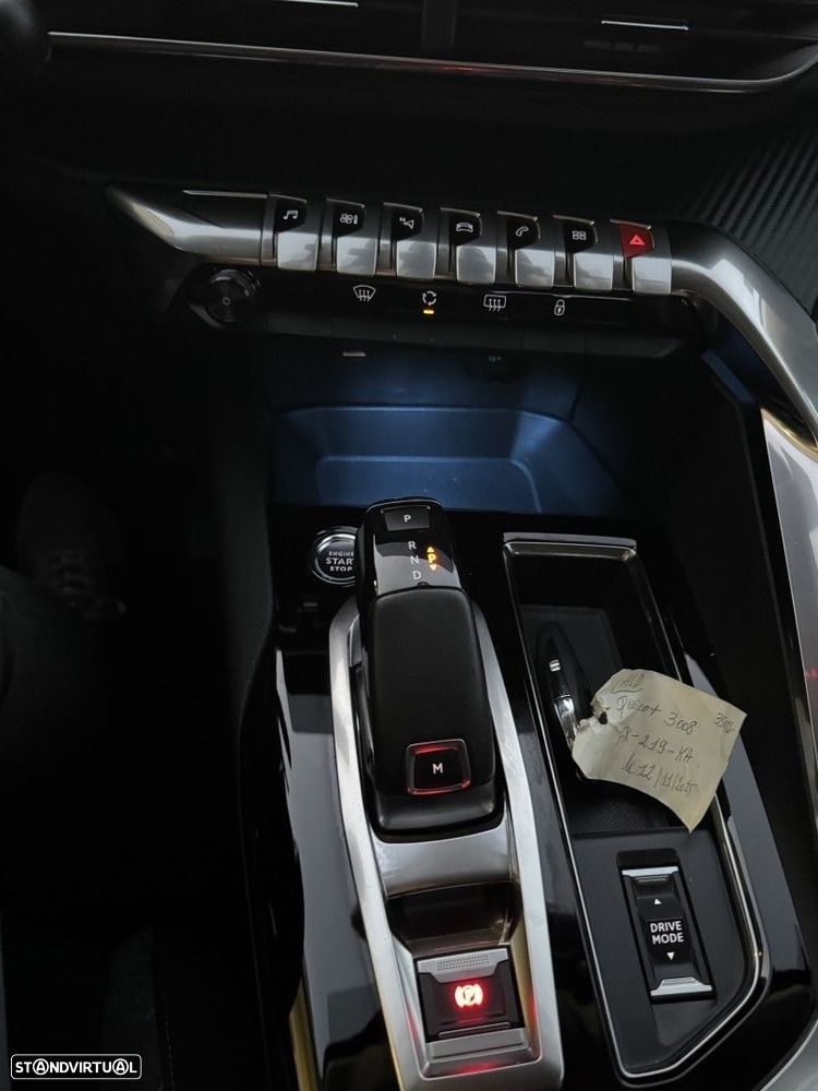 Peugeot 3008 1.2 PureTech Allure EAT8 - 16