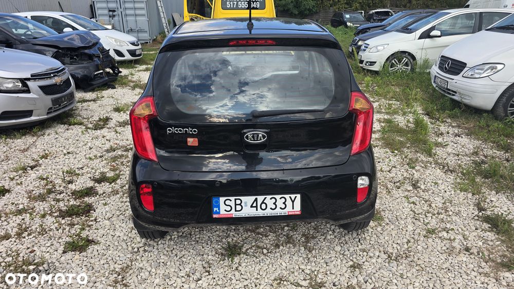 Kia Picanto 1.0 L - 10