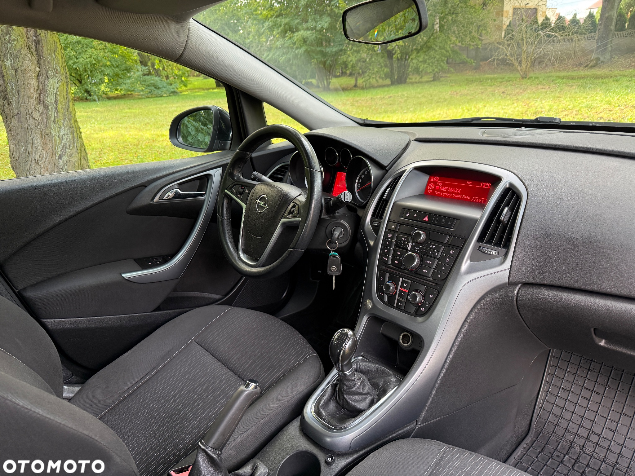Opel Astra - 24