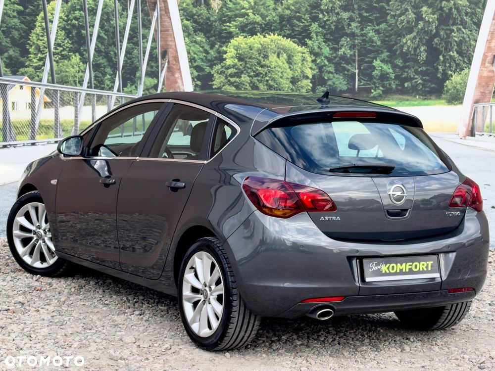 Opel Astra 1.6 Turbo Edition Sport - 11