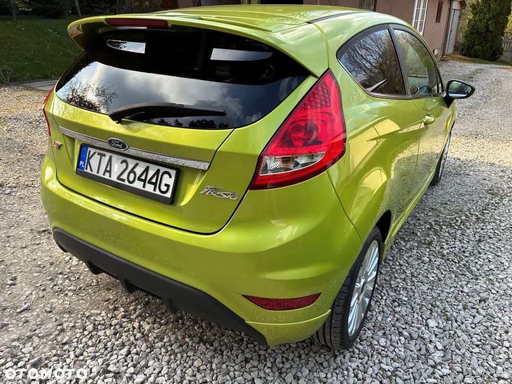 Ford Fiesta - 7