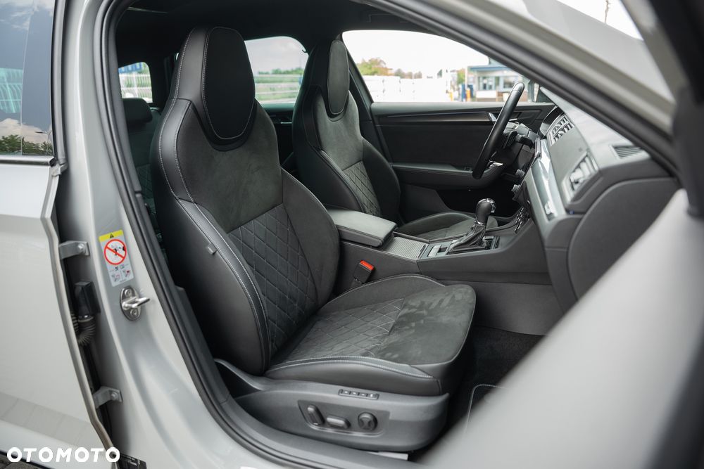 Skoda Superb 2.0 TDI 4x4 DSG Sportline - 26