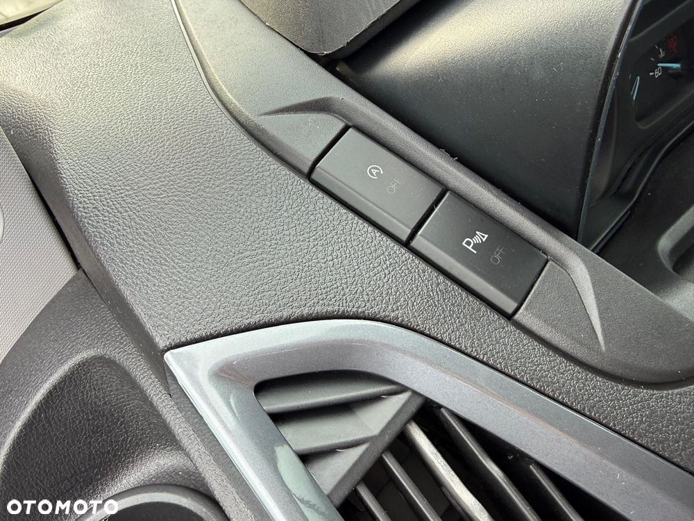 Ford Tourneo Custom 2.0 TDCi L2 Titanium - 25