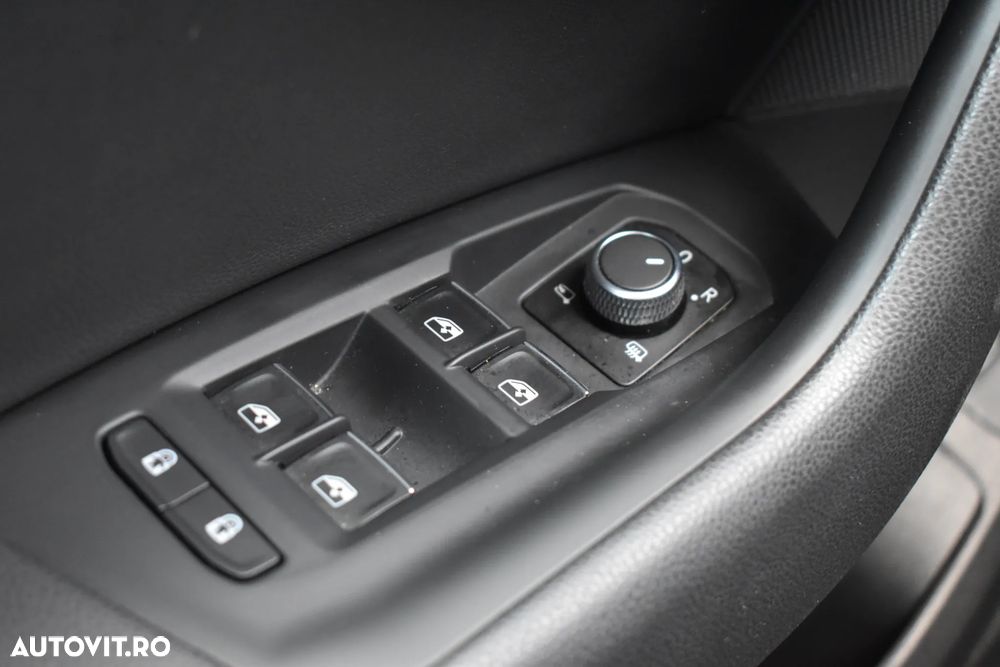 Volkswagen Touareg V6 TDI 4MOTION Elegance - 37