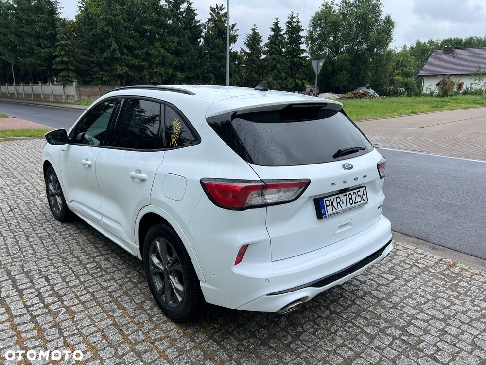 Ford Kuga 2.5 Duratec FHEV ST-LINE - 4