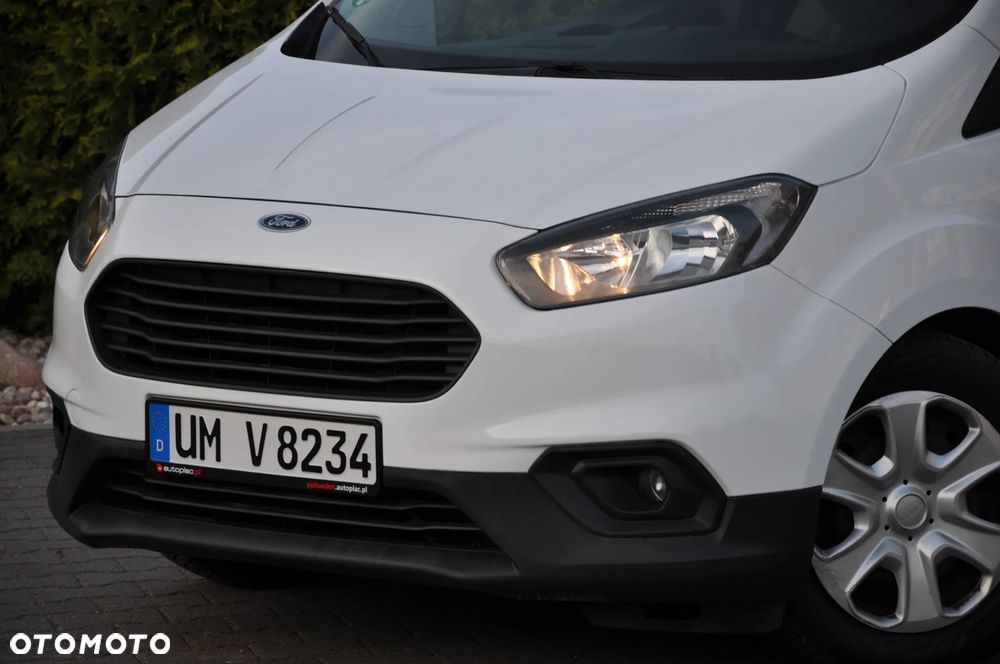 Ford Transit Courier Basis - 5