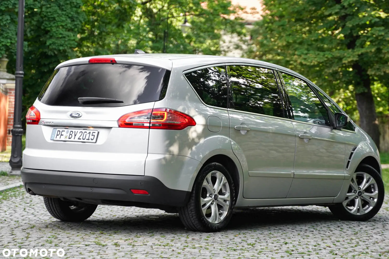 Ford S-Max 2.0 TDCi DPF Titanium - 10