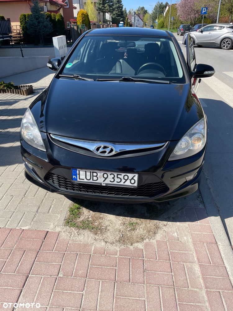 Hyundai i30 1.6 CRDi Classic + - 1