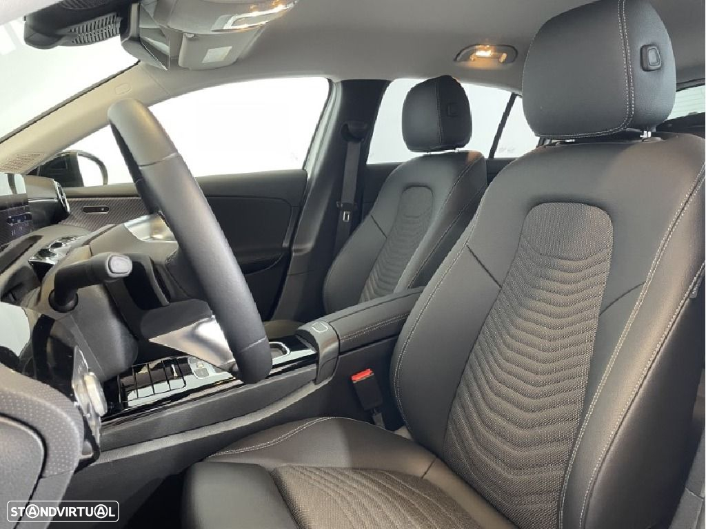 Mercedes-Benz A 250 e - 8