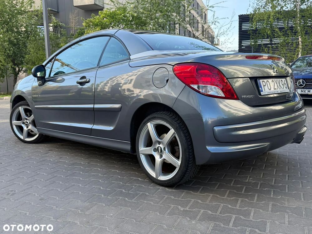 Peugeot 207 CC - 5