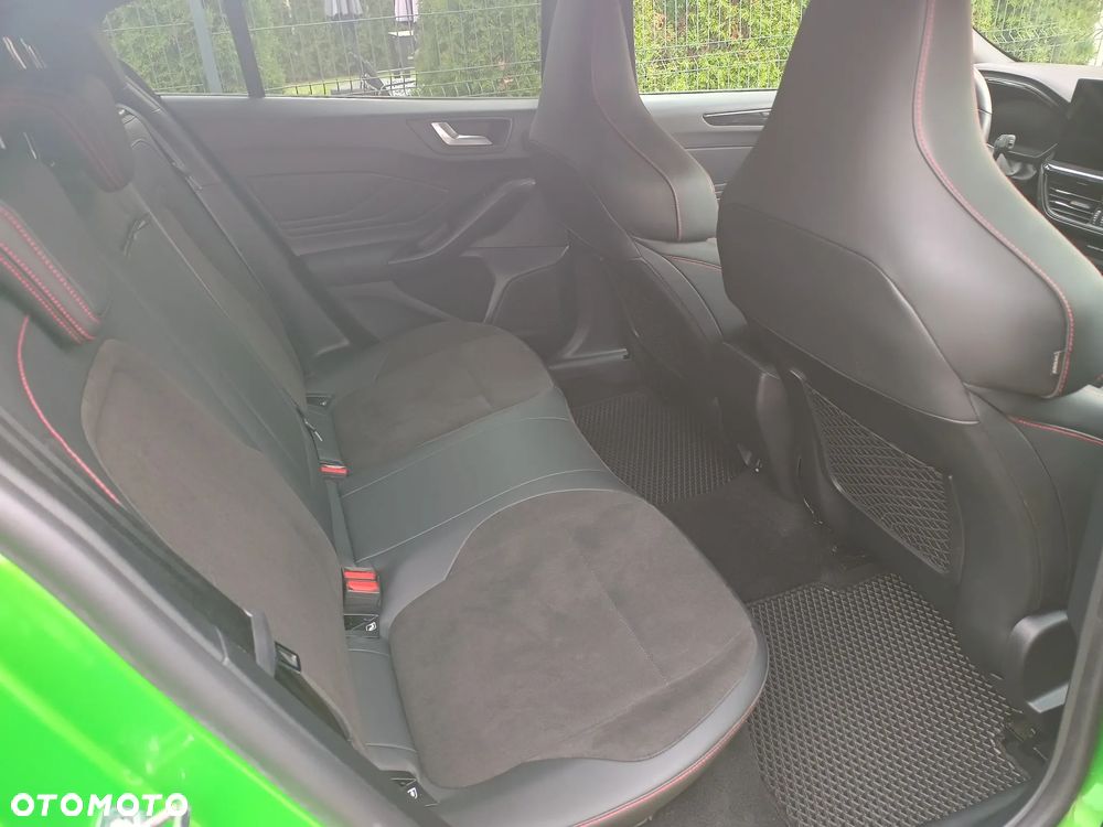 Ford Focus 2.3 EcoBoost ST X - 10