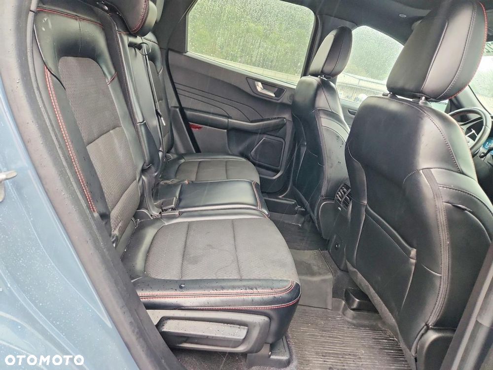 Ford Escape 2.0 EcoBoost AWD Titanium - 7