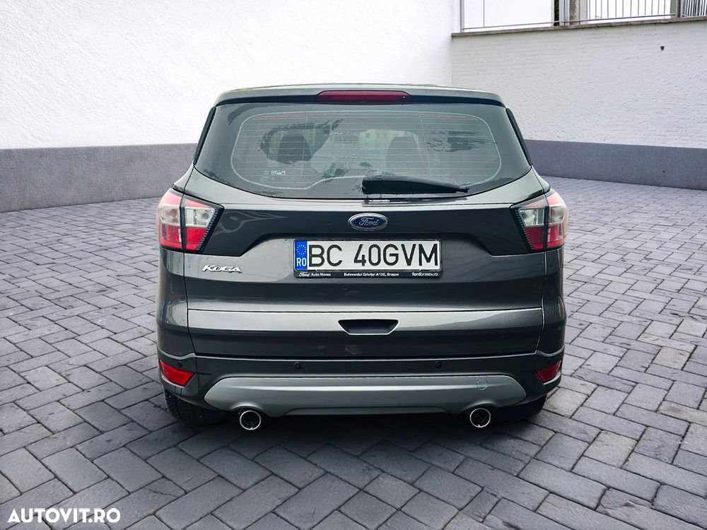 Ford Kuga - 9