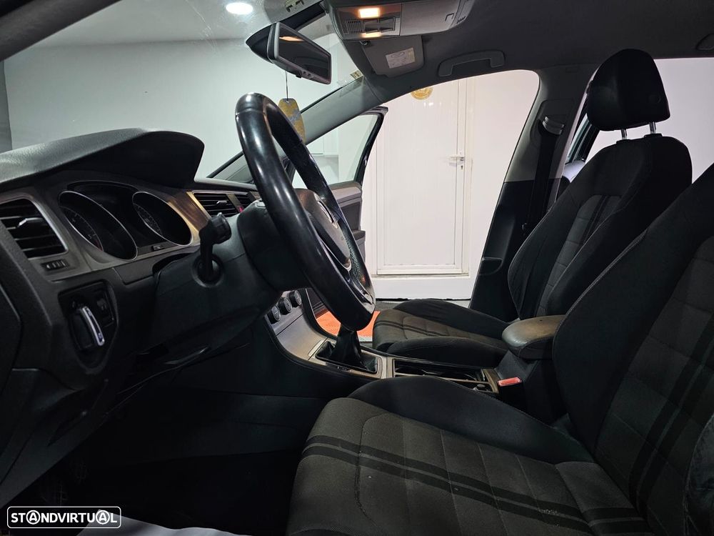 VW Golf Variant 1.6 TDi Highline - 11