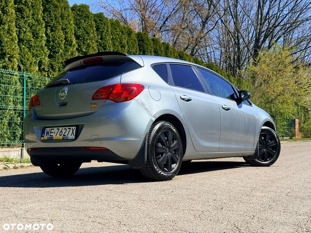 Opel Astra 1.7 CDTI Enjoy - 1